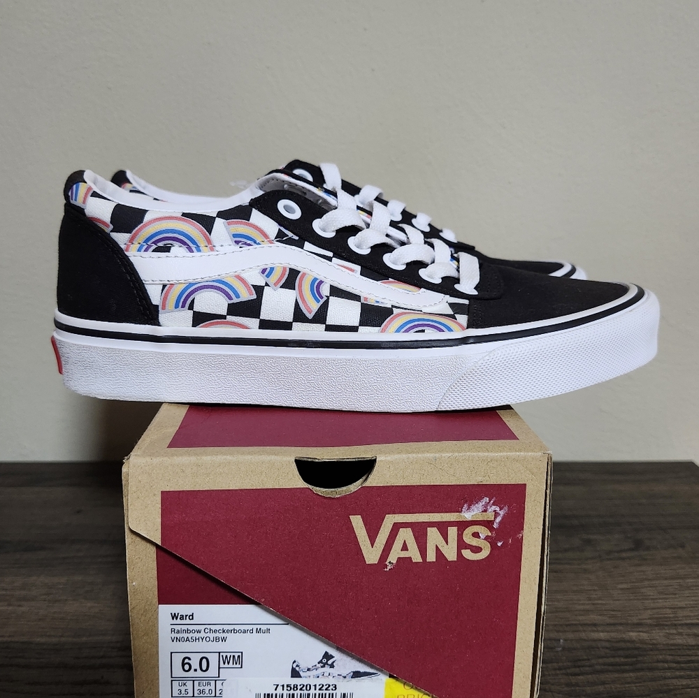 Vans Ward Rainbow Checkerboard  Sneakers Women’s Size 6 Skate Surf NIB